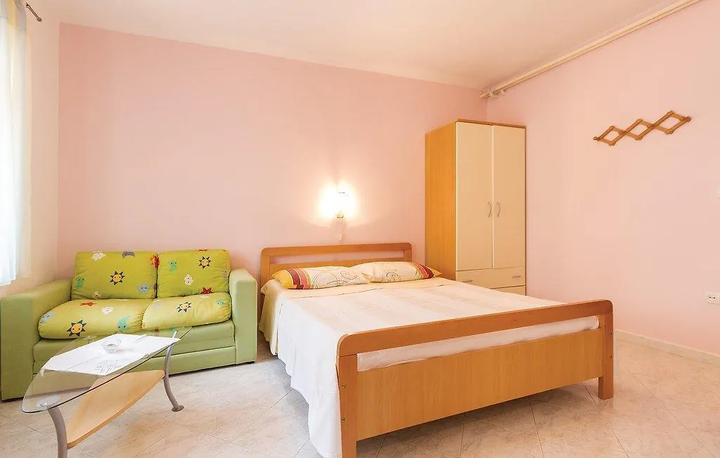 Awesome Apartment In Novigrad With Kitchen  Novigrad Istria